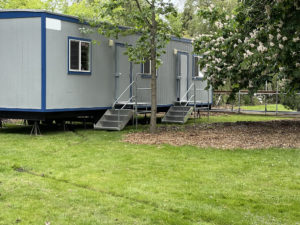 Mobile structure