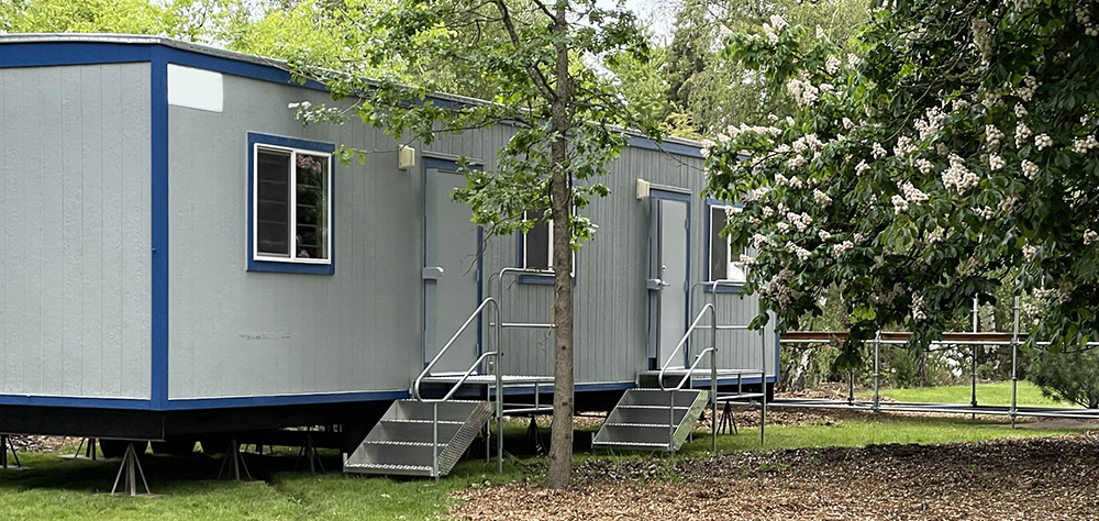 mobile structure